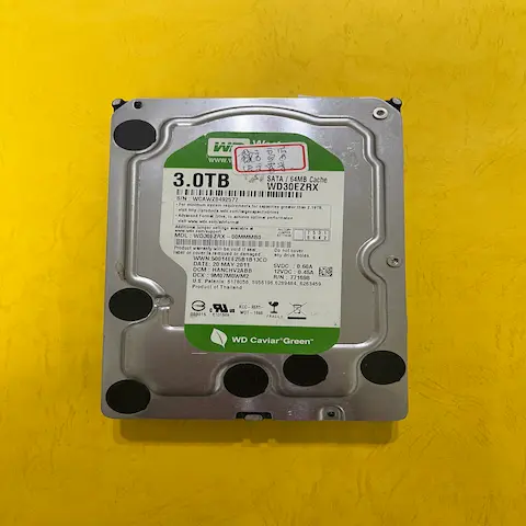 住東園街 客戶謝先生4TB