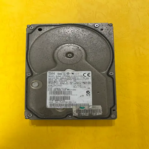 住東園街 客戶謝先生4TB