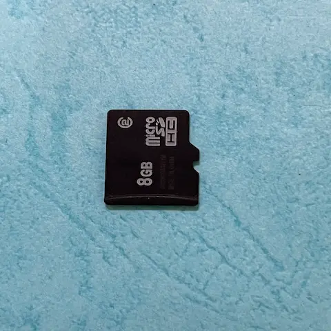 熊小姐|TF記憶卡照片遺失