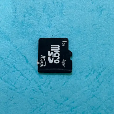 陳先生|TF記憶卡照片遺失